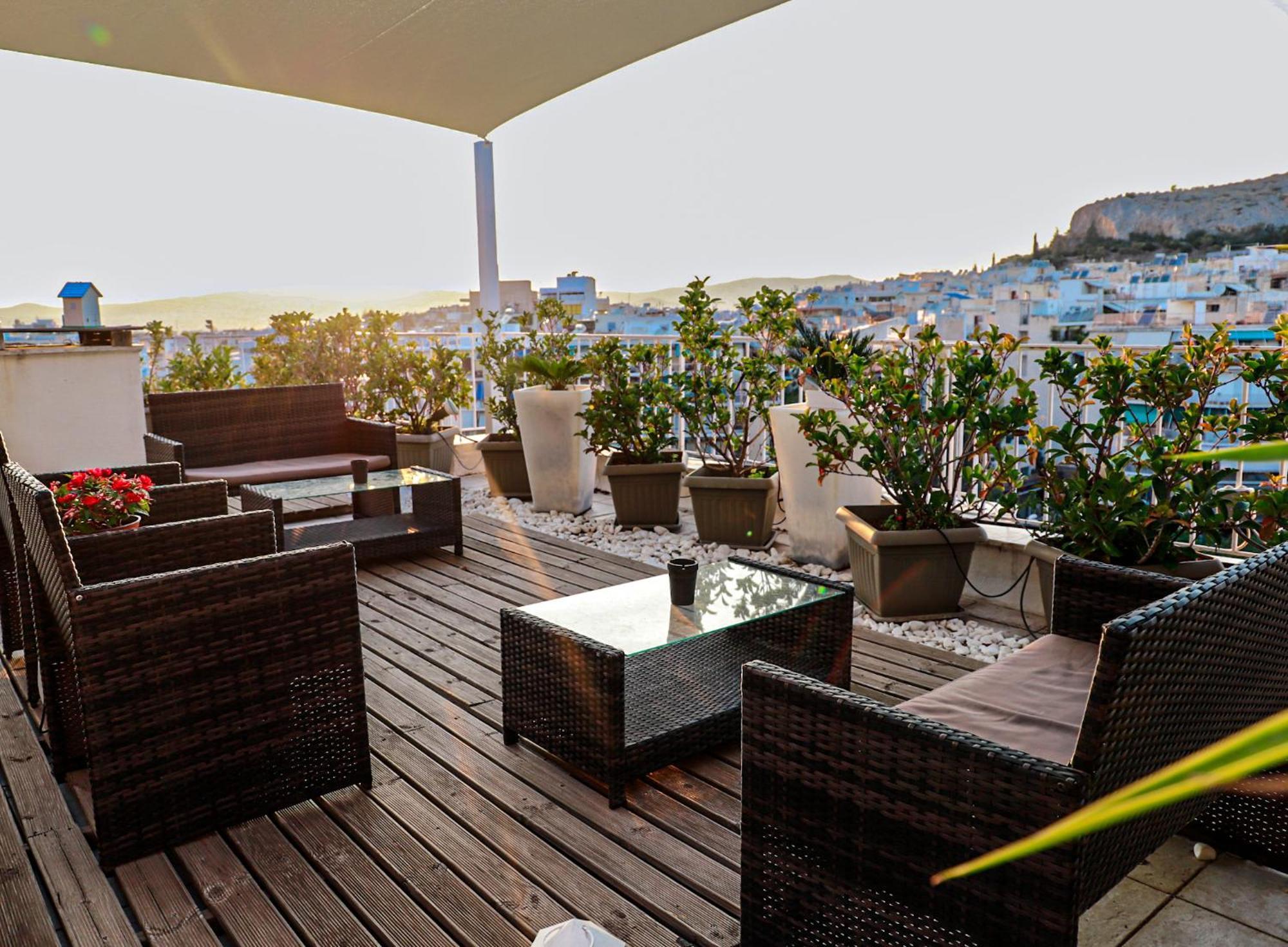 Renovated Studio With Roof Garden Access, 15 M Walk To Acropolis Apartment Athens Ngoại thất bức ảnh